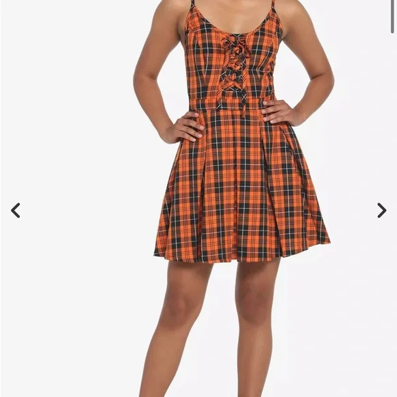 Hot Topic Black & Orange Plaid Pleated Lace-Up Dress Halloween - Picture 2 of 8